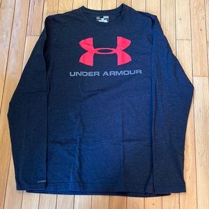 Long sleeve under Armour logo tee
